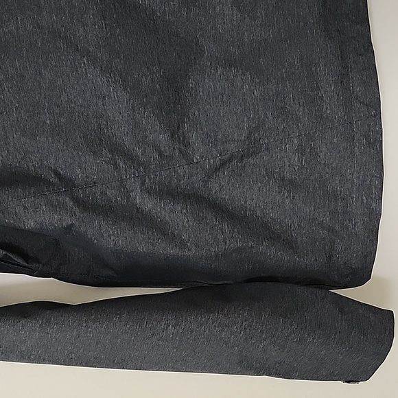 The North Face Women's Rain Jacket Dark Gray Size Medium - Picture 14 of 16